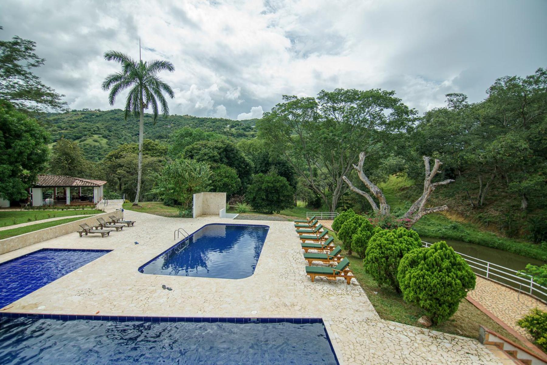 Tres Lagos Hotel ซานเฮโรนิโม ภายนอก รูปภาพ