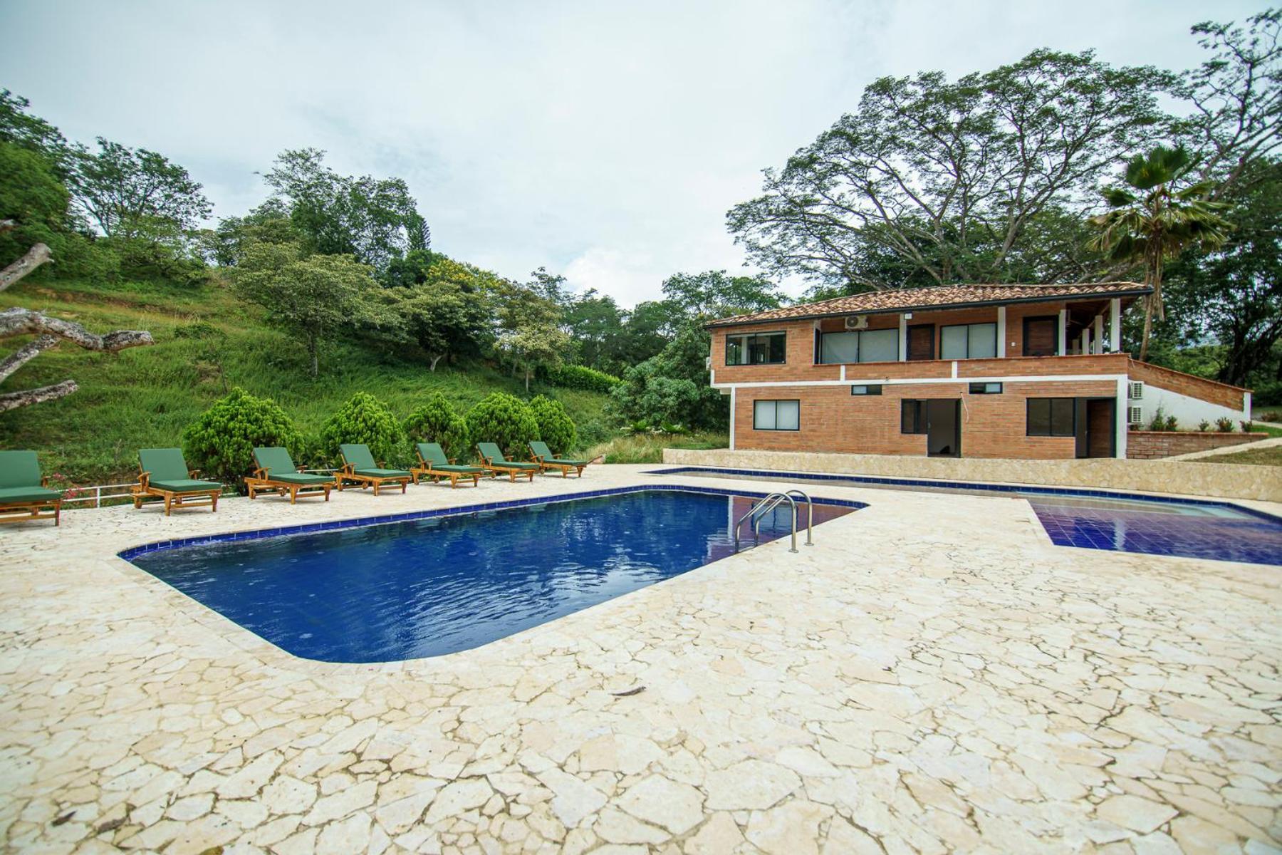 Tres Lagos Hotel ซานเฮโรนิโม ภายนอก รูปภาพ
